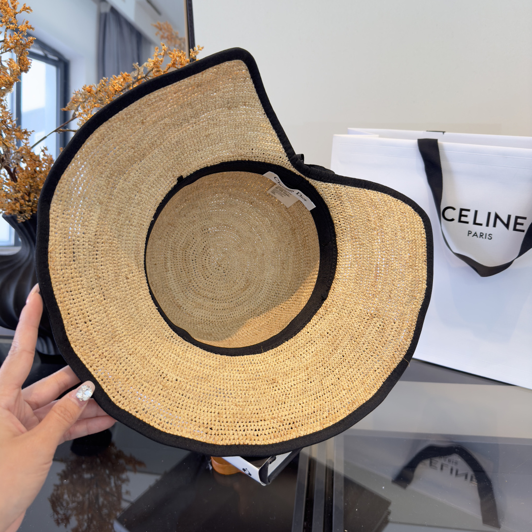PDior迪奥拉菲草帽，旅游必备，头围57cm