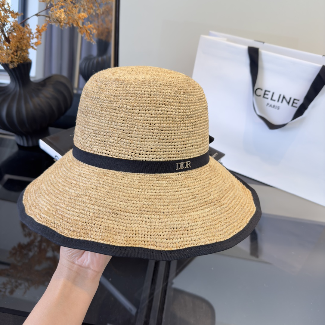 PDior迪奥拉菲草帽，旅游必备，头围57cm