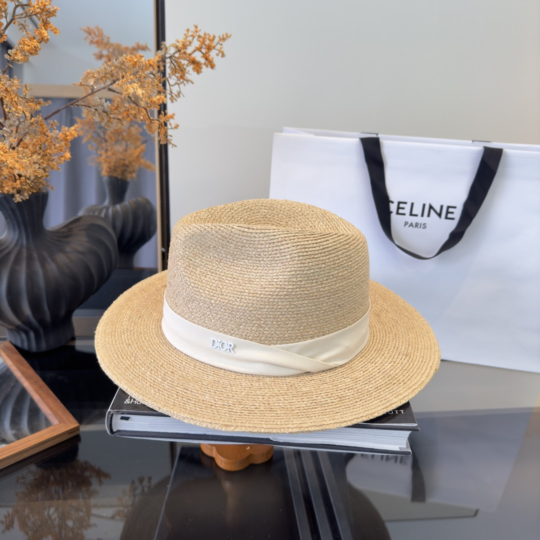 PDior迪奥拉菲草帽，旅游必备，头围57cm