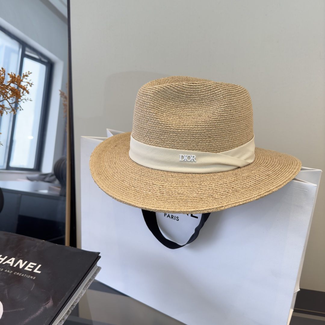 PDior迪奥拉菲草帽，旅游必备，头围57cm