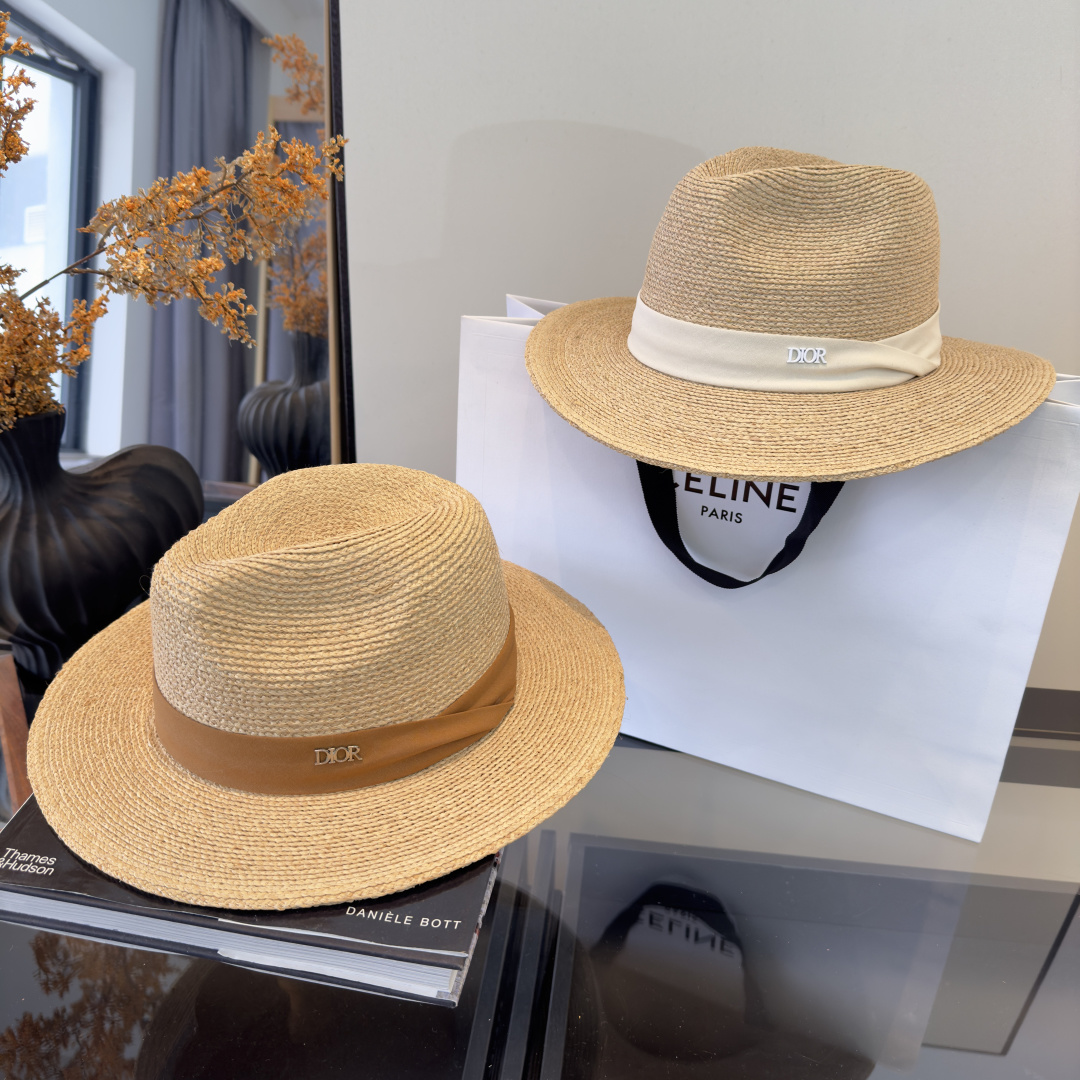 PDior迪奥拉菲草帽，旅游必备，头围57cm
