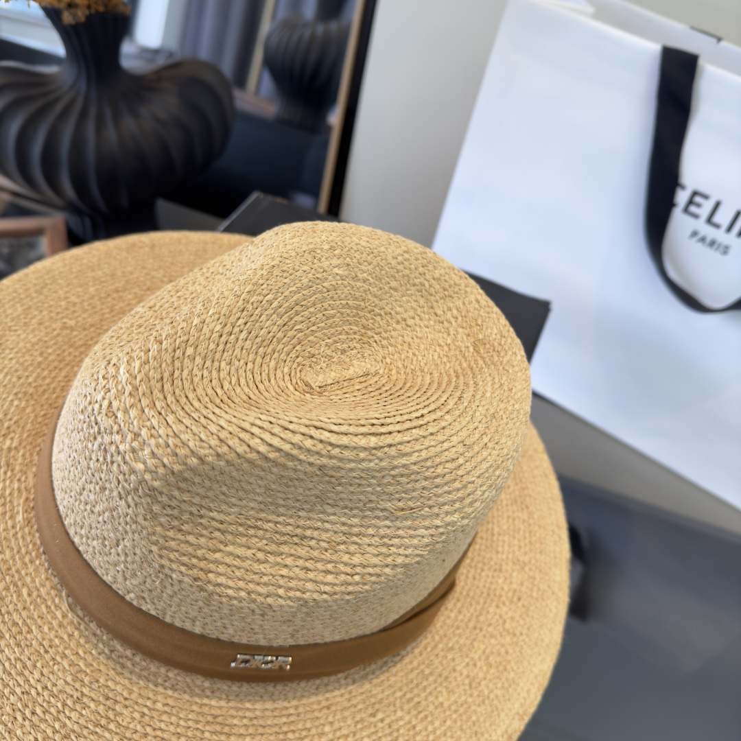 PDior迪奥拉菲草帽，旅游必备，头围57cm