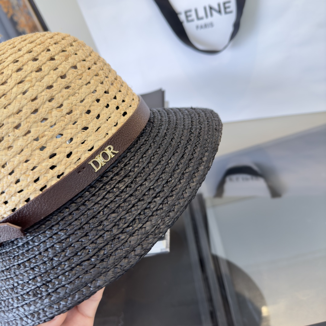 PDior迪奥拉菲草帽，旅游必备，头围57cm