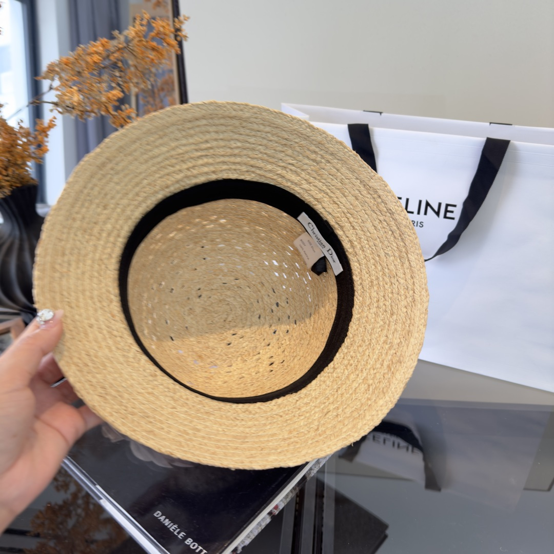 PDior迪奥拉菲草帽，旅游必备，头围57cm