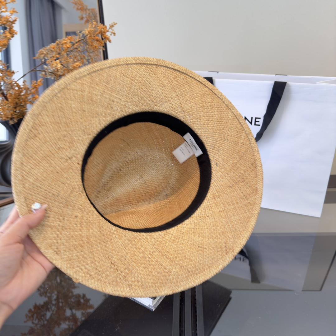 PCeline赛琳新款进口拉菲草帽，旅游必备，头围57cm