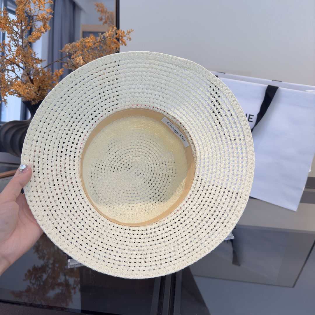 PDior迪奥草帽，镂空礼帽，官方款，一比一定制，字体凹凸有致，非市场普通版本，头围57cm