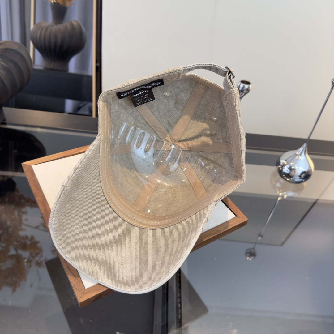 P克罗心新款鸭舌帽，时尚百搭，头围57cm