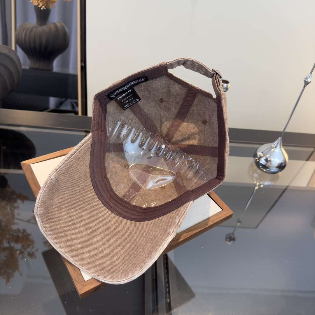 P克罗心新款鸭舌帽，时尚百搭，头围57cm