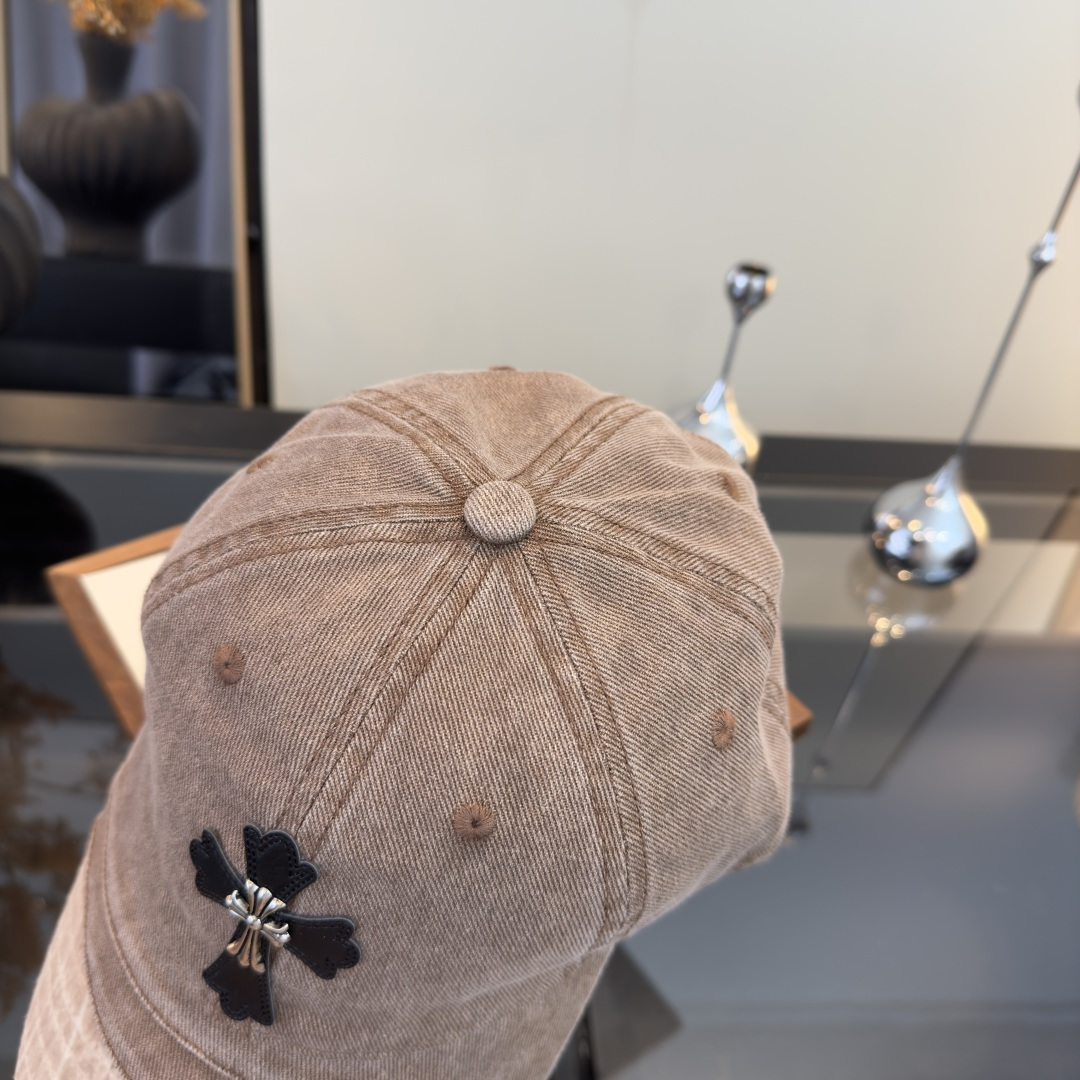 P克罗心新款鸭舌帽，时尚百搭，头围57cm