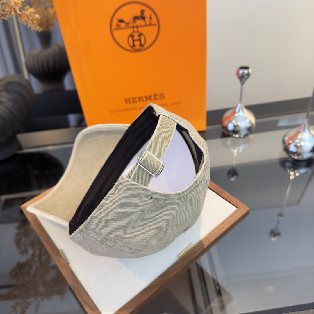 P爱马仕新款鸭舌帽，头围57cm