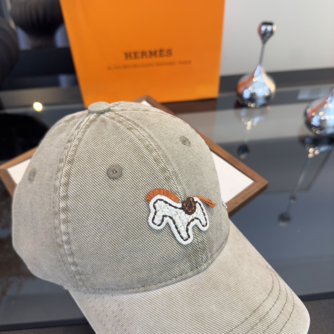 P爱马仕新款鸭舌帽，头围57cm