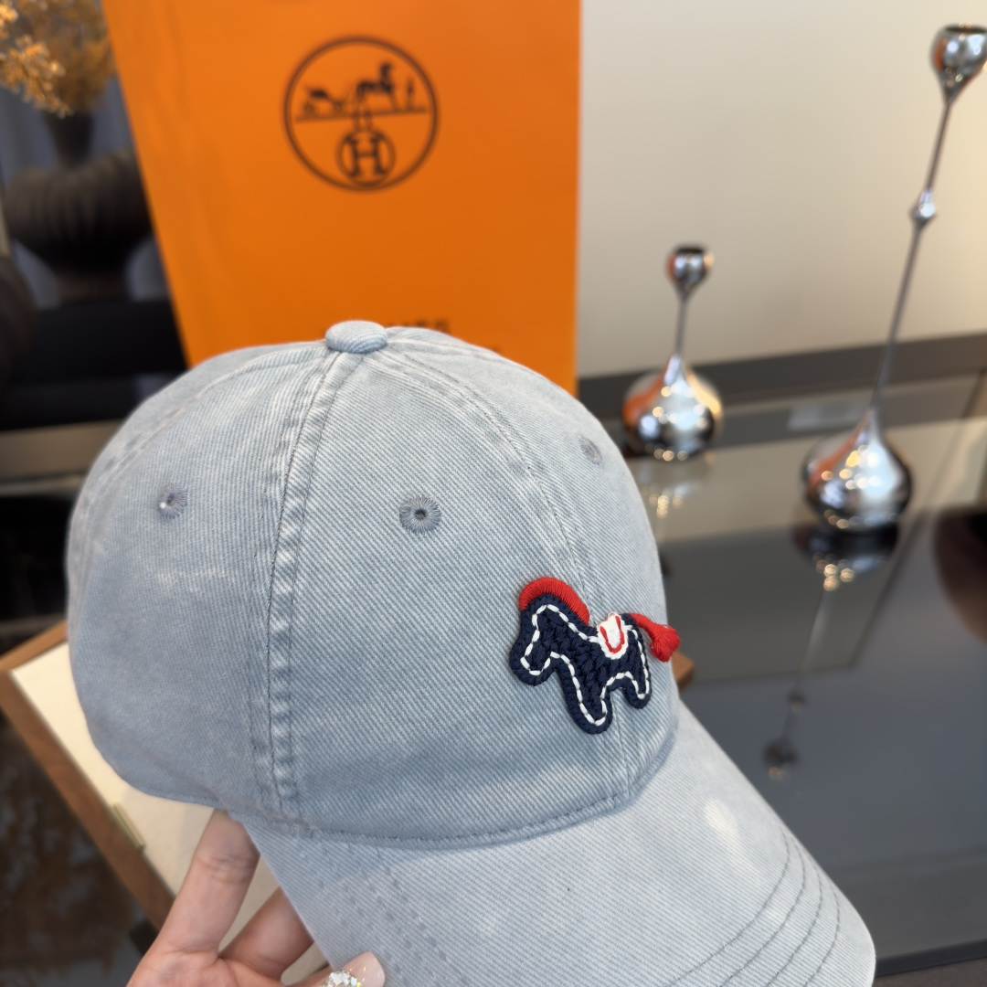 P爱马仕新款鸭舌帽，头围57cm