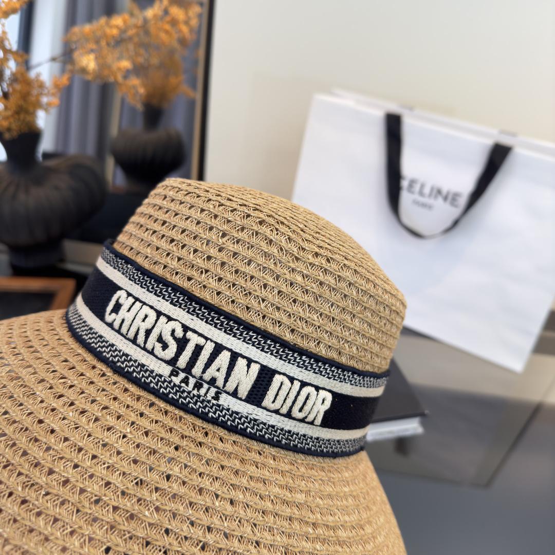 PDior迪奥草帽，镂空礼帽，官方款，一比一定制，字体凹凸有致，非市场普通版本，头围57cm