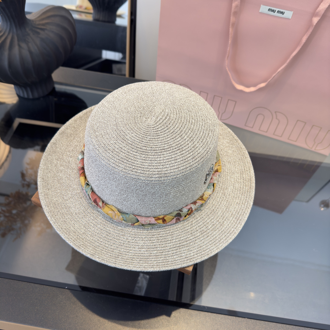 Pmiumiu缪缪新款平顶草帽，日本纸草制作，头围57cm