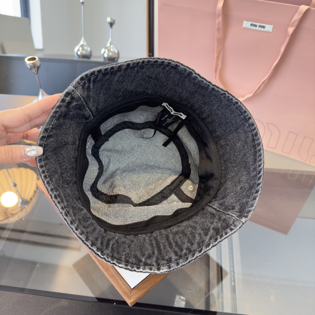 Pmiumiu缪缪新款牛仔渔夫帽，头围57cm