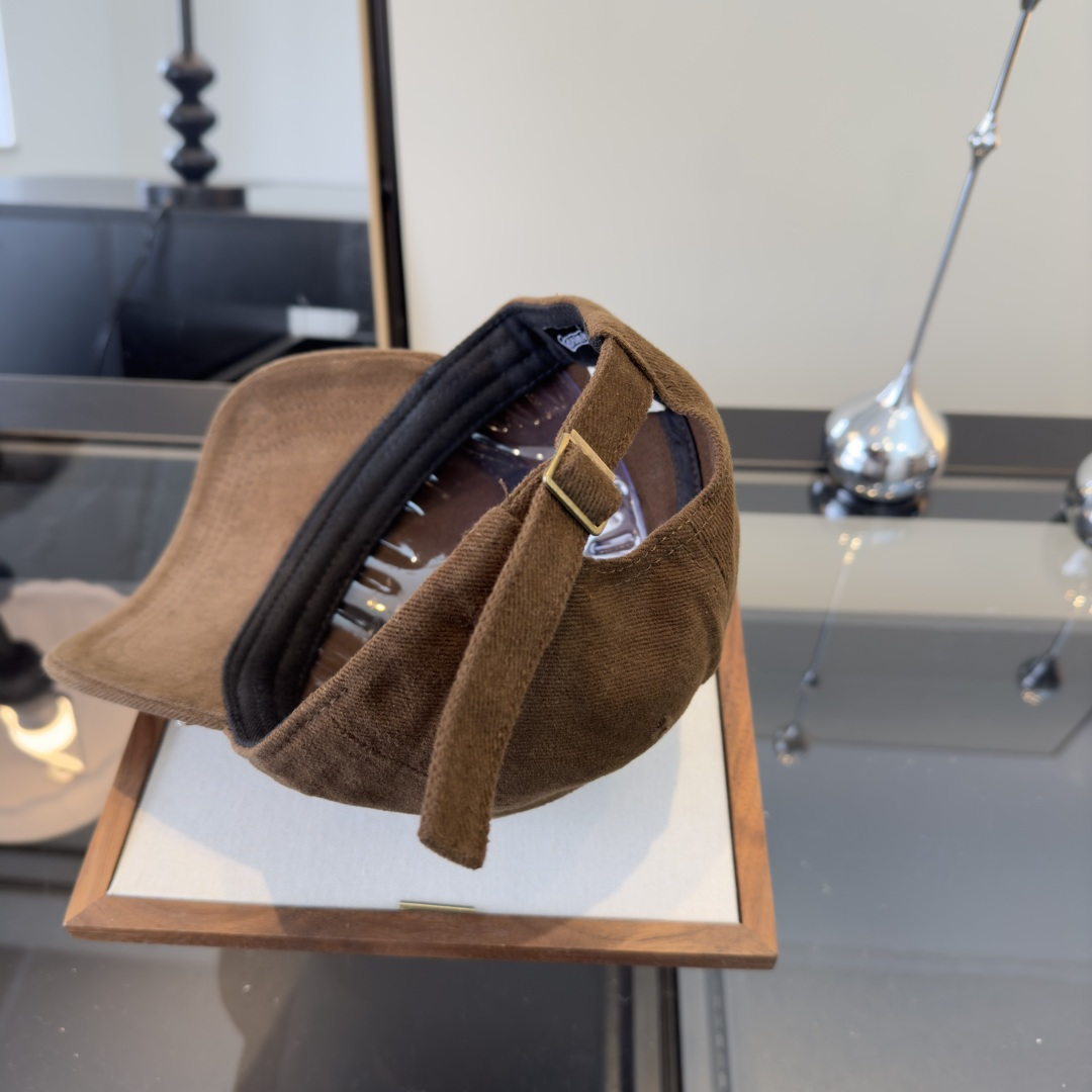 P克罗心新款鸭舌帽，头围57cm