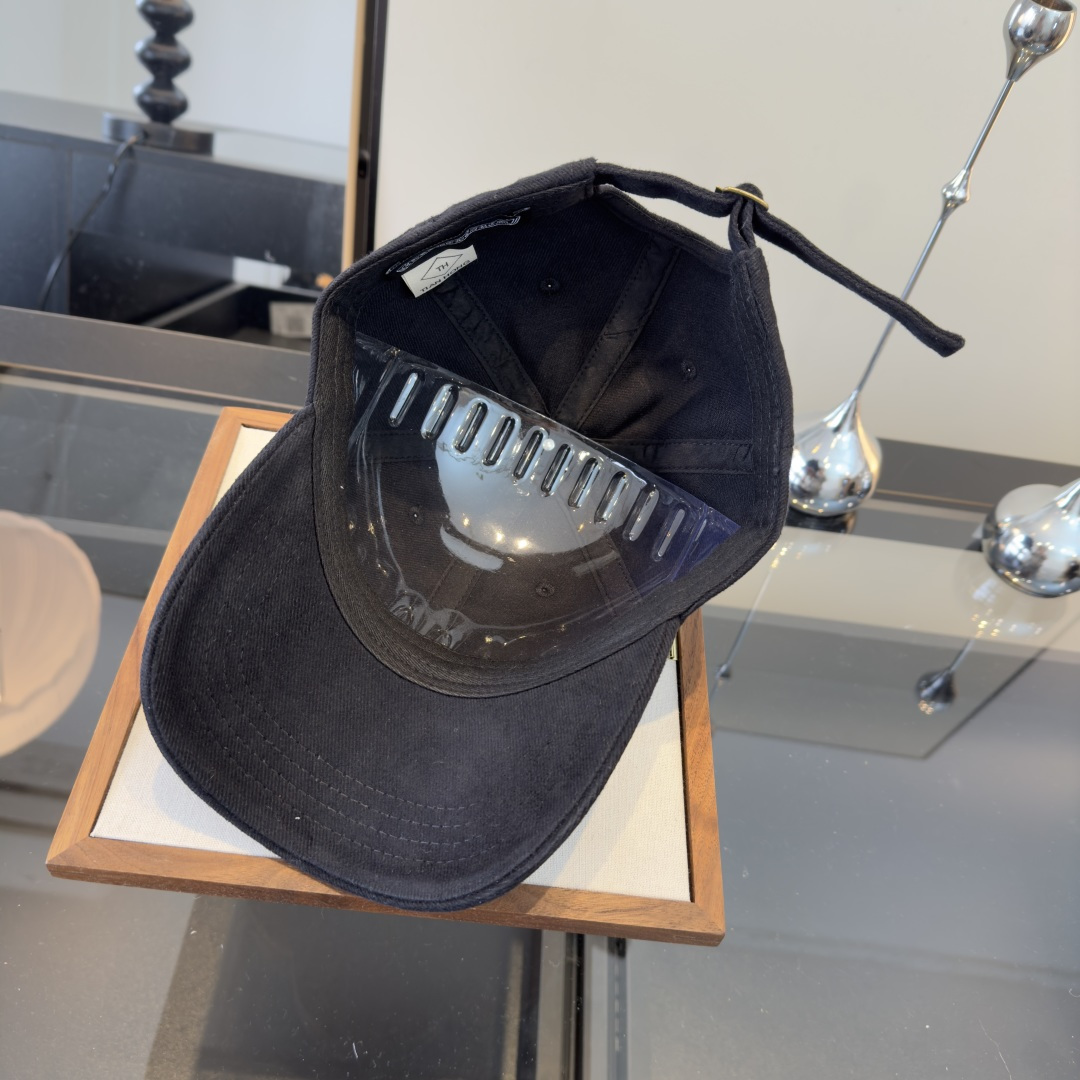 P克罗心新款鸭舌帽，头围57cm