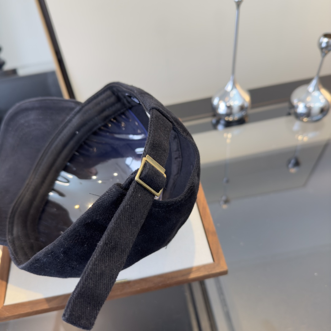 P克罗心新款鸭舌帽，头围57cm