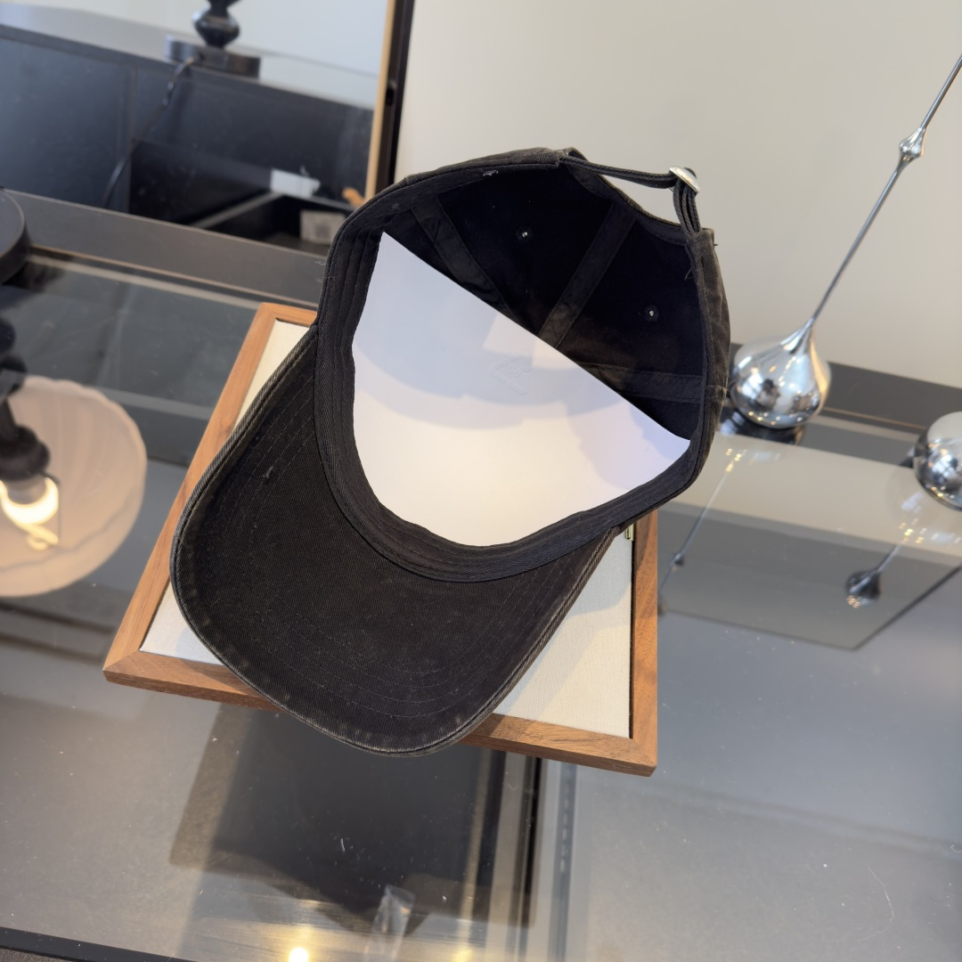 P克罗心新款鸭舌帽，头围57cm