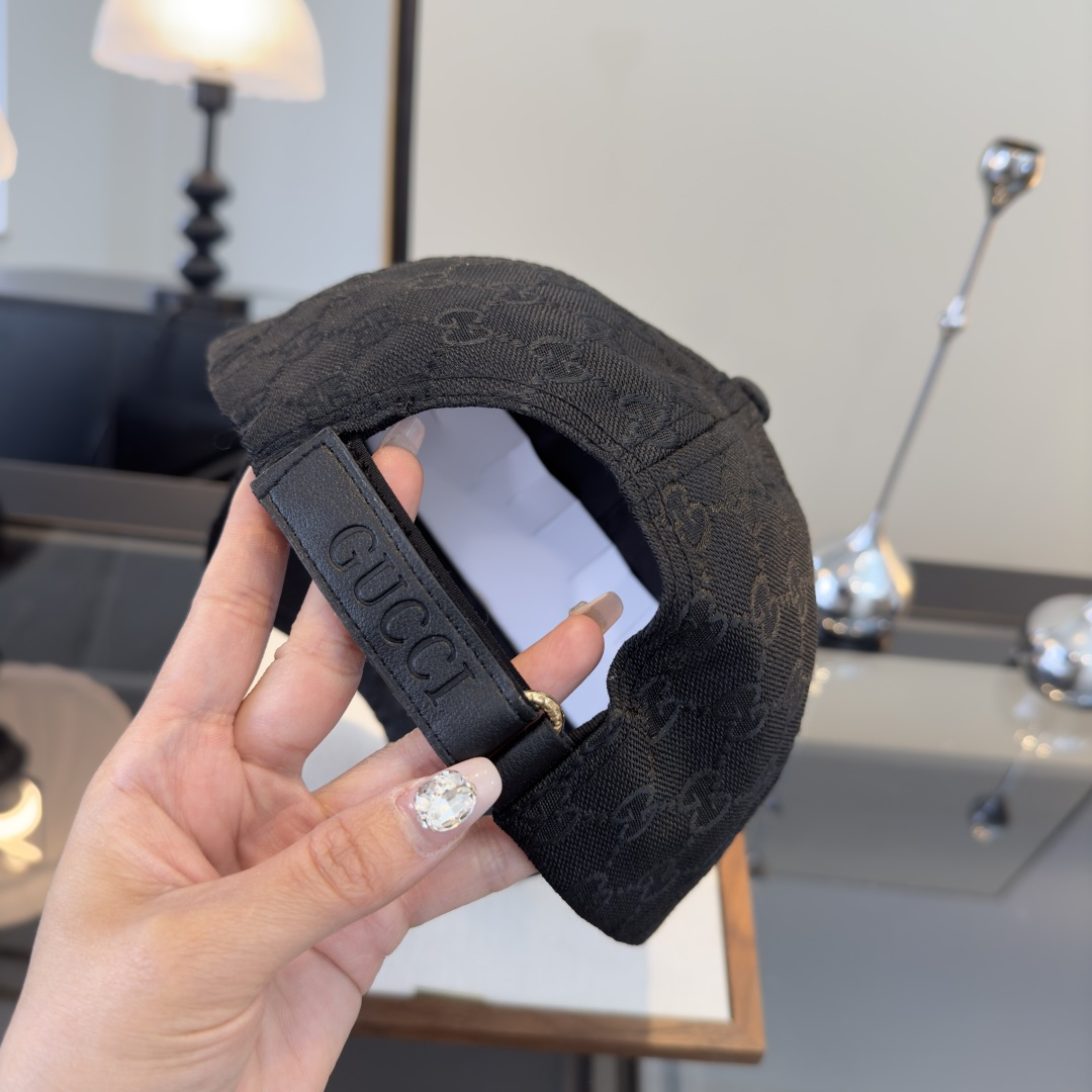 PGucci古奇新款鸭舌帽，头围57cm