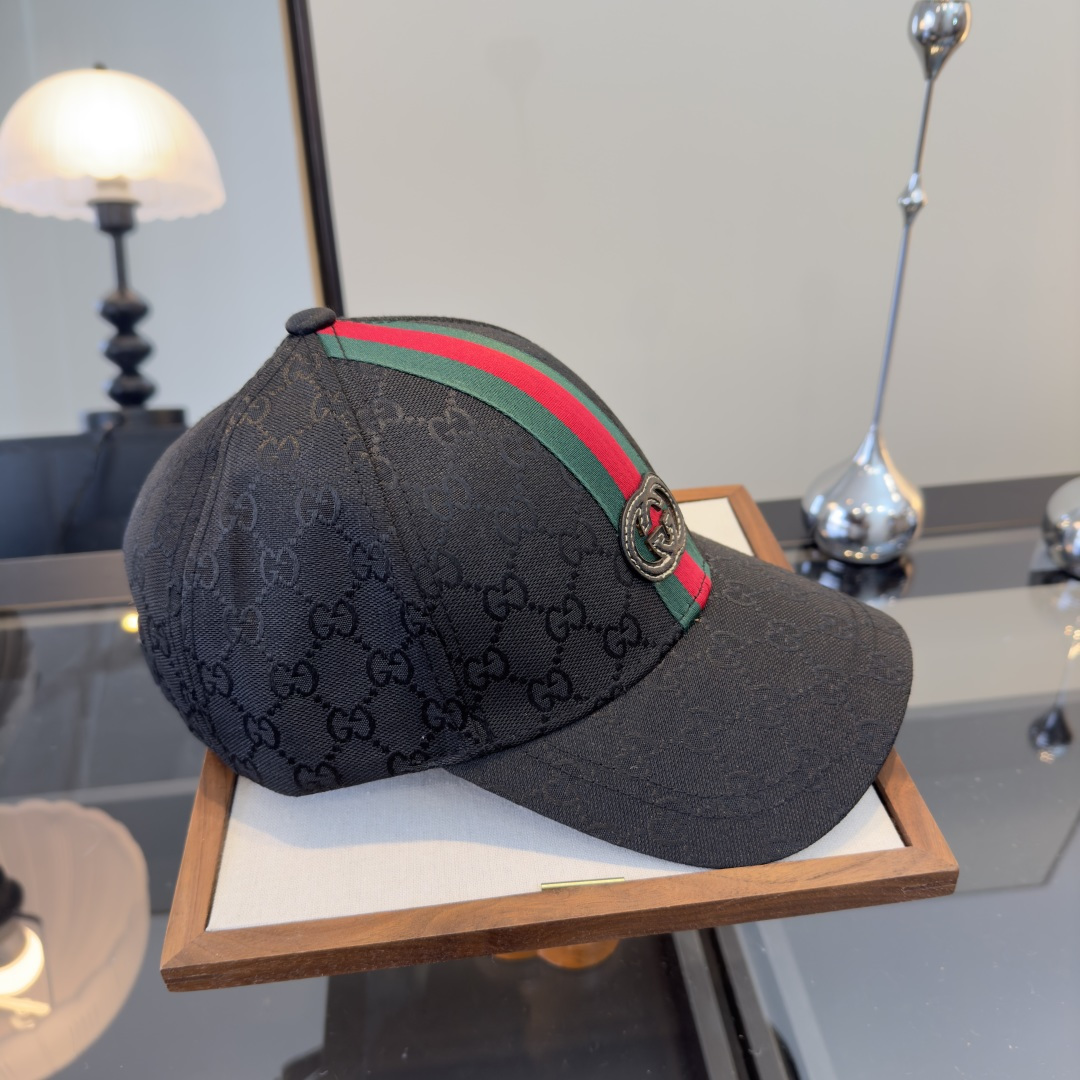 PGucci古奇新款鸭舌帽，头围57cm