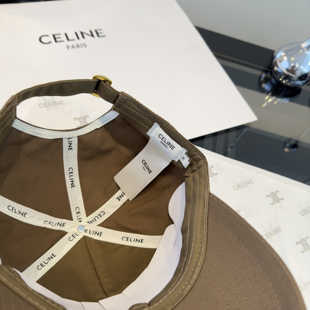 PCeline赛琳新款鸭舌帽，头围57cm