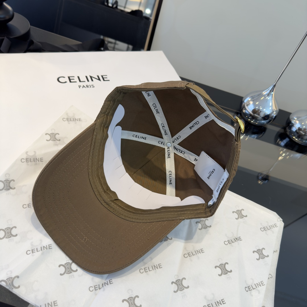 PCeline赛琳新款鸭舌帽，头围57cm