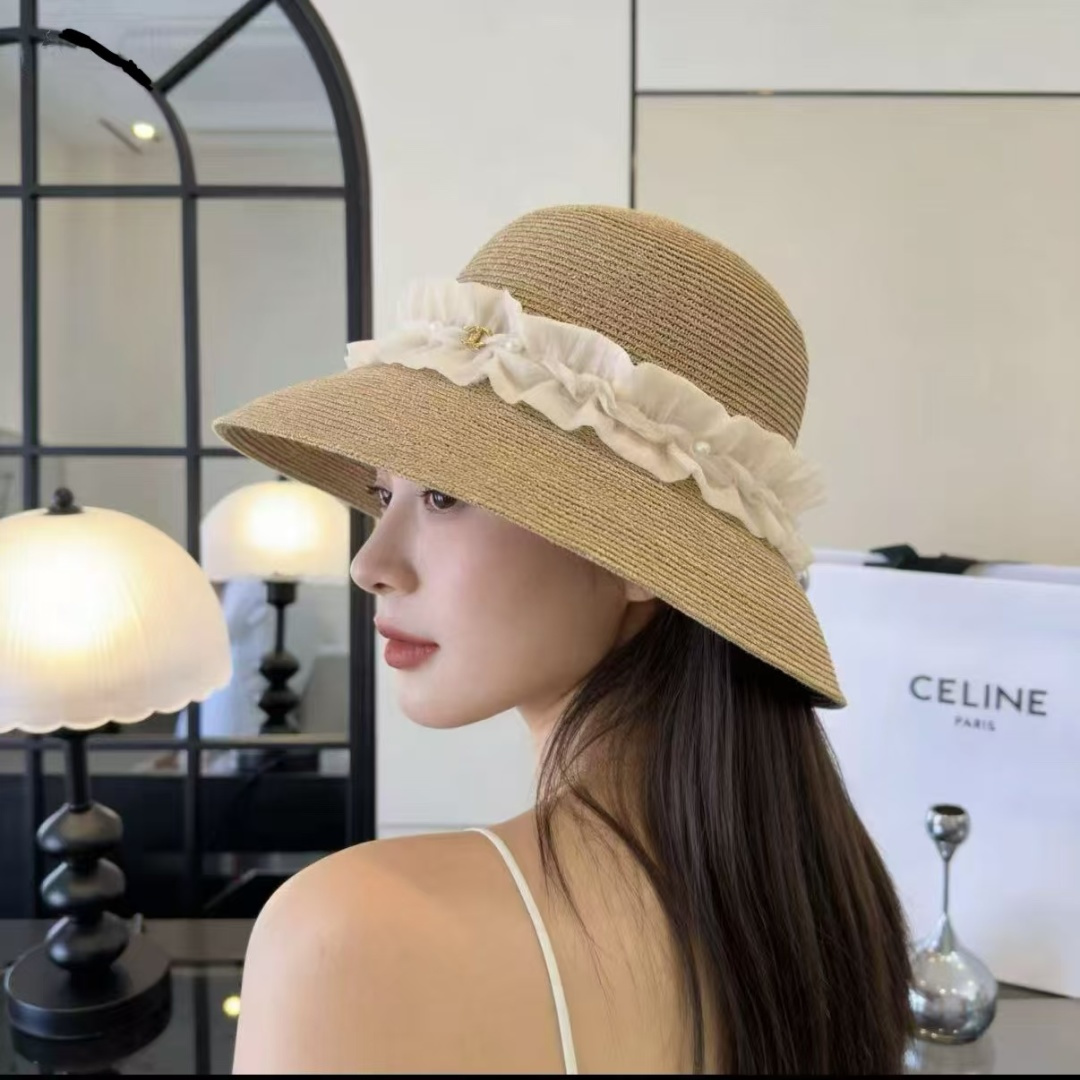 NO:742551,Chanel Chanel new straw hat, made of Japanese papyrus, head circumference 57cm hat straw hat fisherman hat baseball cap, hat, chanel, chanel, espadrilles, hats19860909Chanel香奈儿新款草帽,日本纸草制作,头围57cm帽子草帽渔夫帽棒球帽,帽子,chanel,chanel,espadrilles,hats,hat