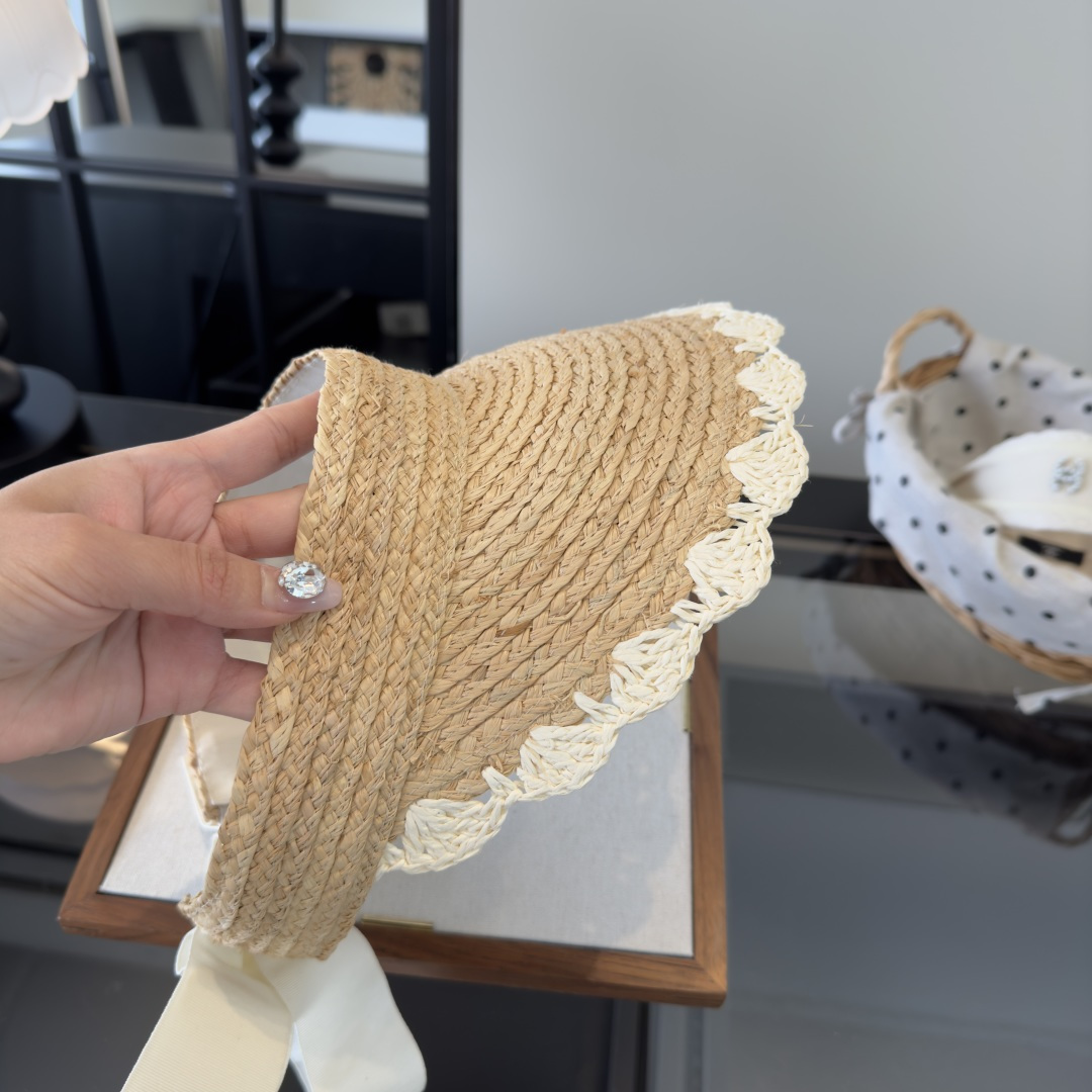 PGucci古奇新款草编空顶遮阳帽，夏日必备！