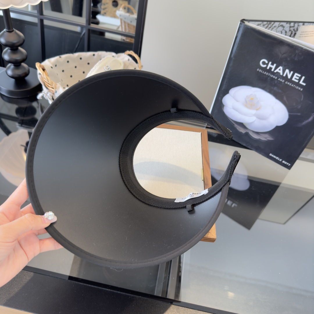 PChanel香奈儿新款空顶遮阳帽，跑量款！