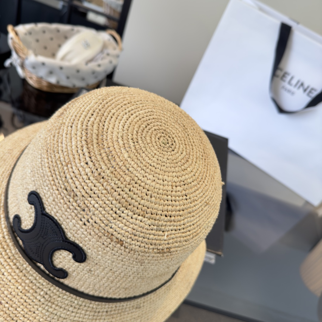PCeline赛琳新款拉菲草帽，纯手工钩织，头围57cm