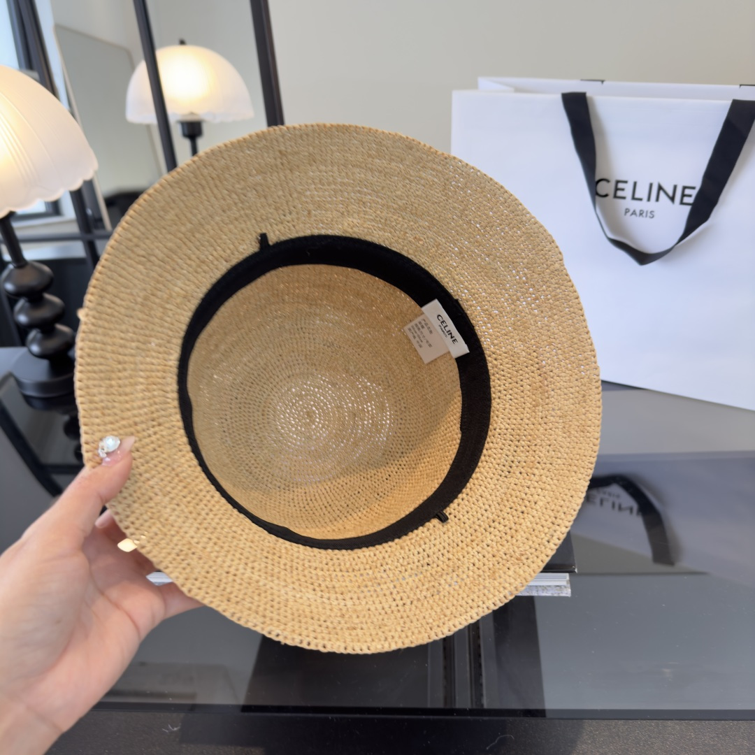 PCeline赛琳新款拉菲草帽，纯手工钩织，头围57cm