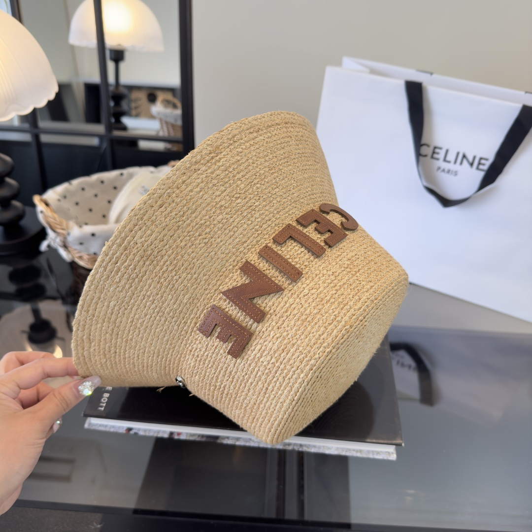 PCeline赛琳新款拉菲草帽，纯手工钩织，头围57cm