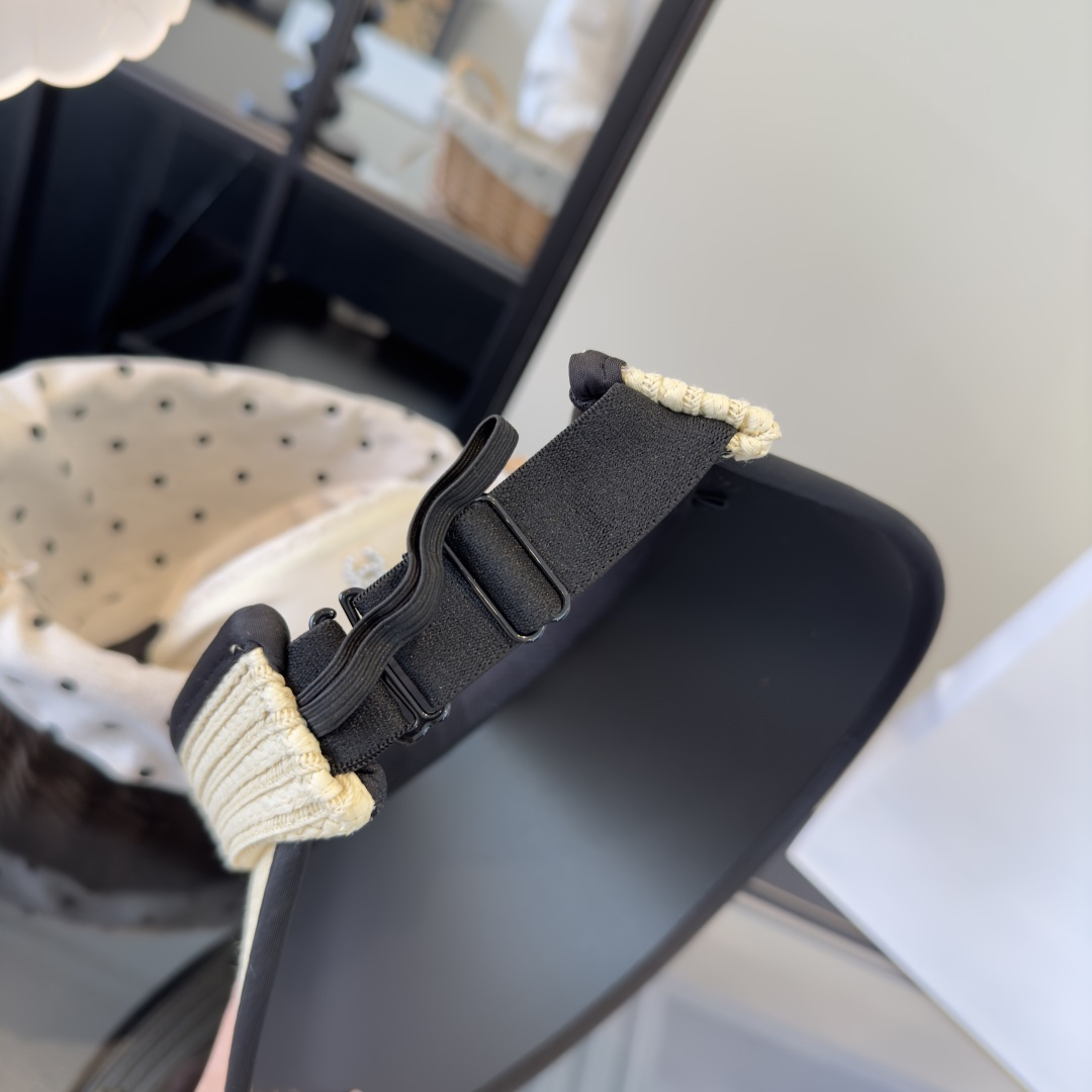 PCeline赛琳新款空顶遮阳帽，跑量王！