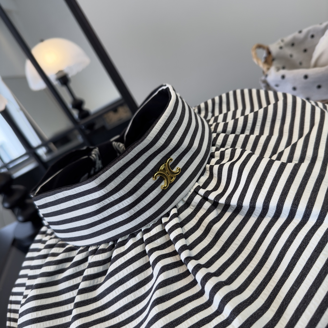 PCeline赛琳新款条纹空顶，头围57cm