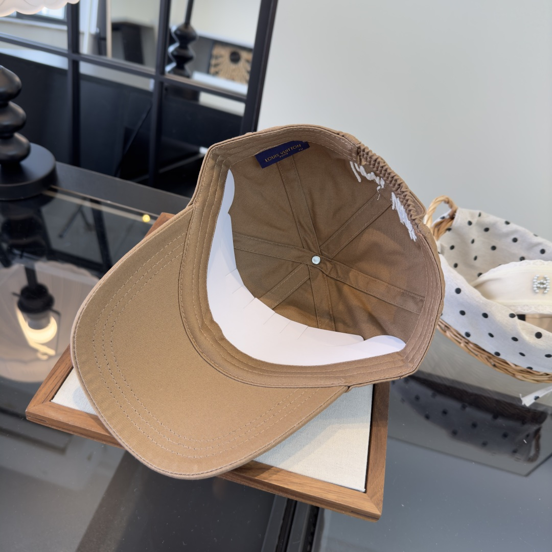 Plv路易斯新款鸭舌帽，跑量款