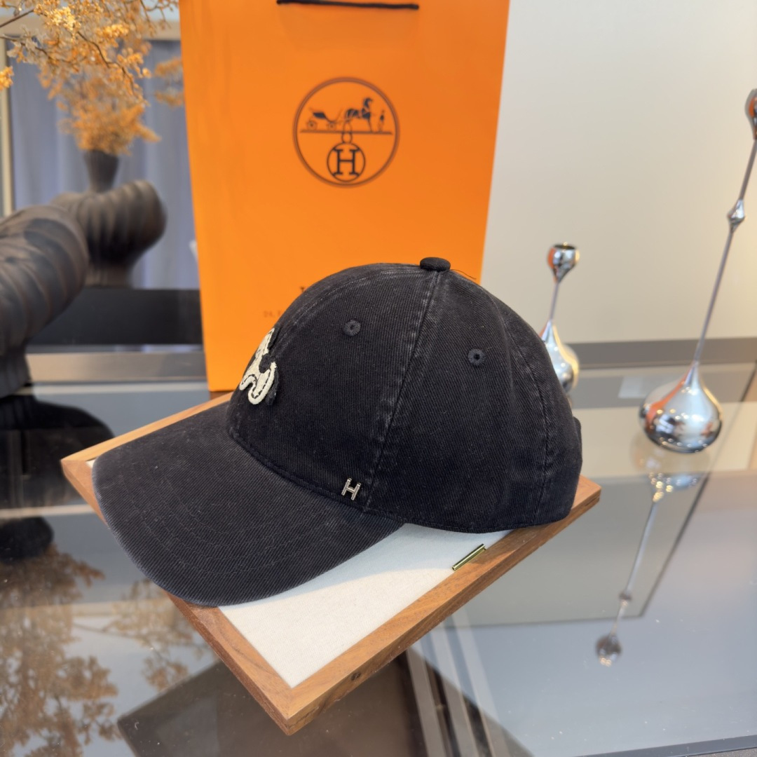 Hermès 爱马仕新款鸭舌帽，头围57cm
