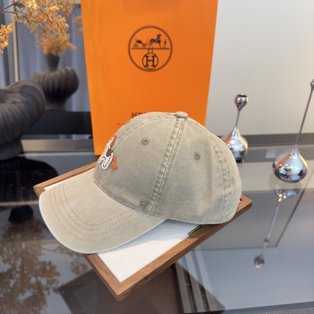 P爱马仕新款鸭舌帽，头围57cm