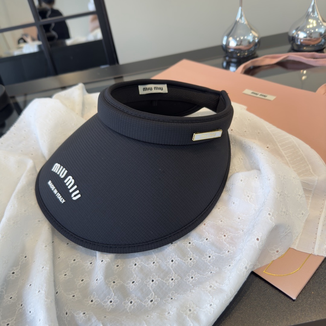 Miu Miu miumiu缪缪新款空顶发箍遮阳帽