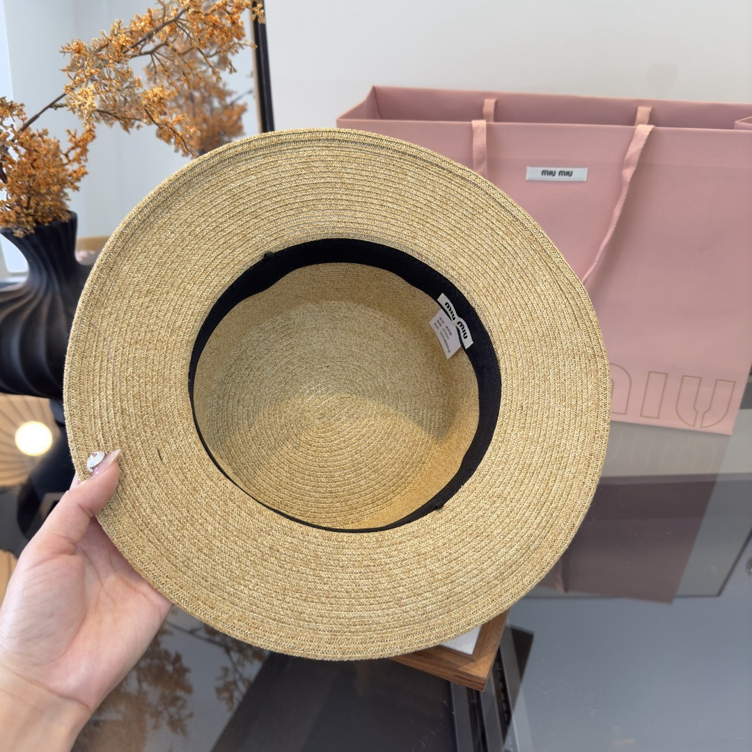 Pmiumiu缪缪新款平顶草帽，日本纸草制作，头围57cm
