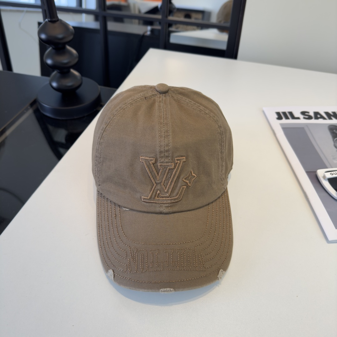NO:743098,Louis Vuitton's new baseball cap, the same style for men and women!  !  hat straw hat bucket hat baseball cap,hat,louis vuitton,louis vuitton,espadrilles,hats19860909Lv路易斯新款棒球帽,男女同款 ！！帽子草帽渔夫帽棒球帽,帽子,louis vuitton,louis vuitton,espadrilles,hats,hat
