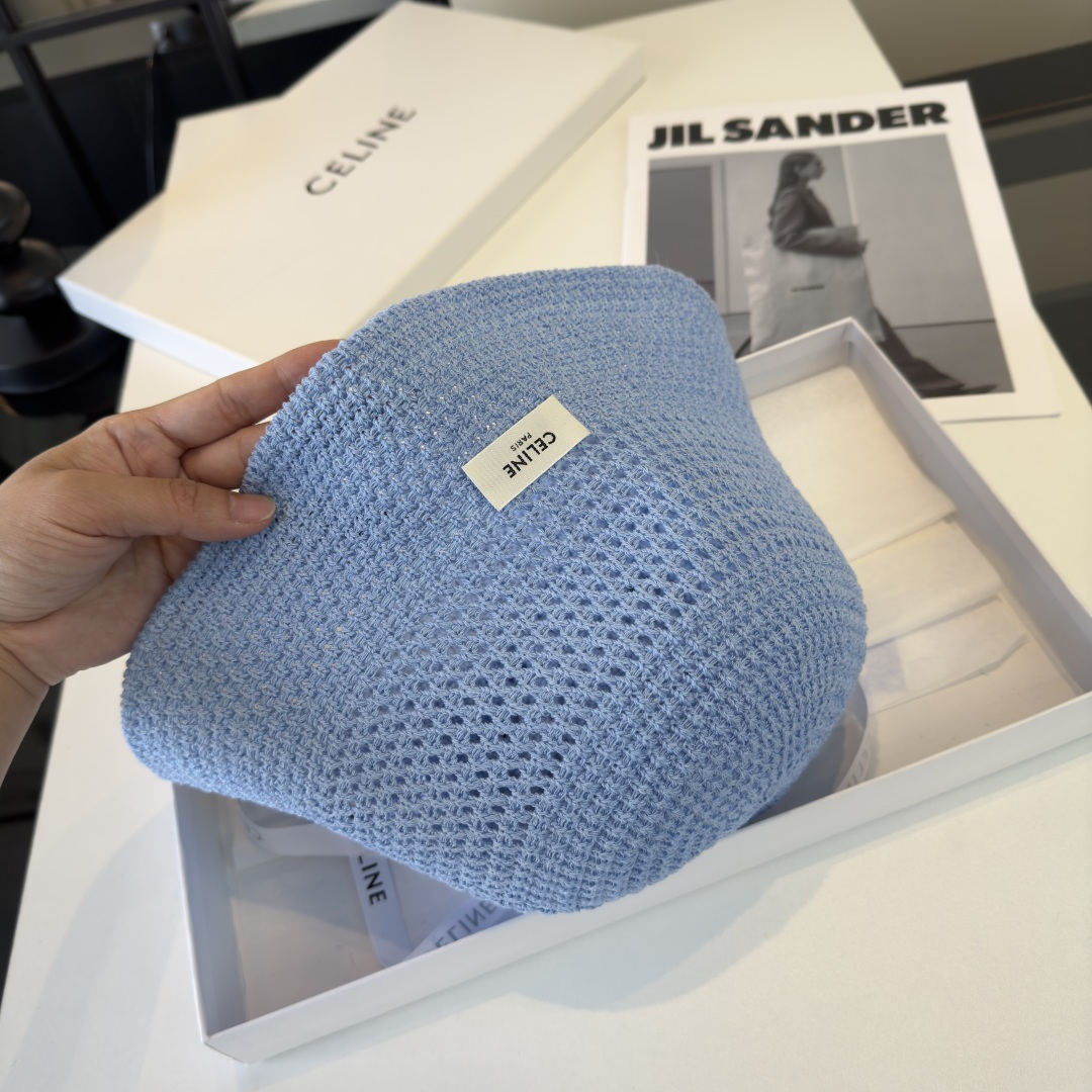 PCeline赛琳新款遮阳渔夫帽，时尚百搭，轻盈透气！