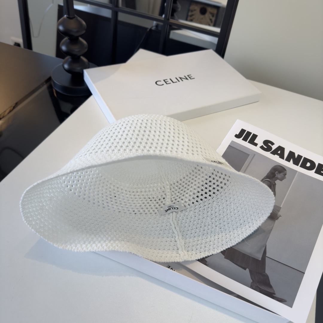 PCeline赛琳新款遮阳渔夫帽，时尚百搭，轻盈透气！