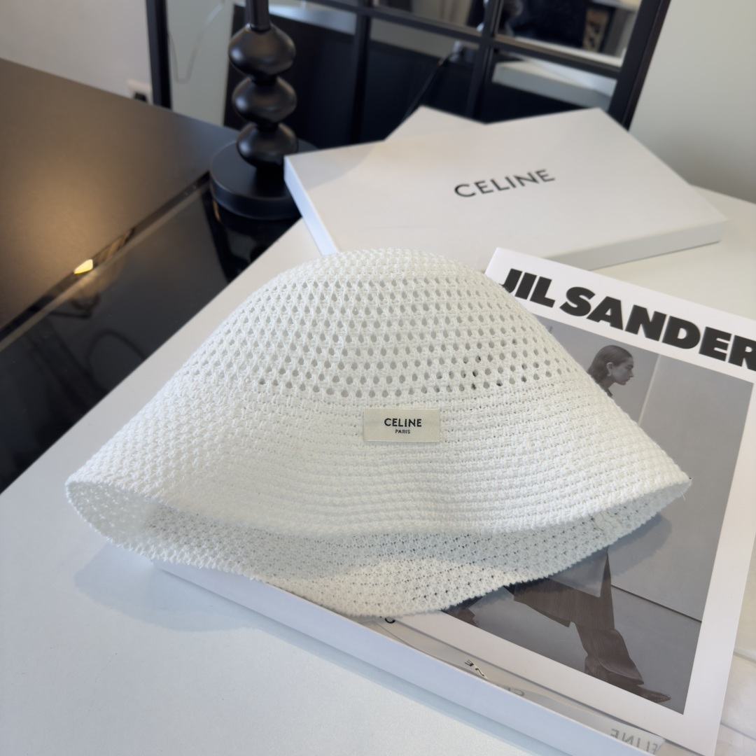 PCeline赛琳新款遮阳渔夫帽，时尚百搭，轻盈透气！