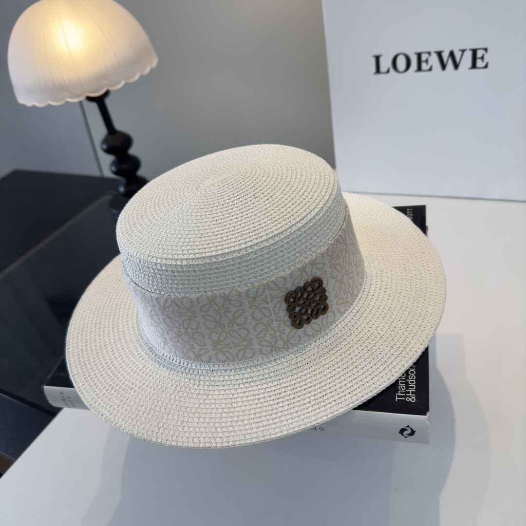 P罗意威新款平顶草帽，旅游必备！