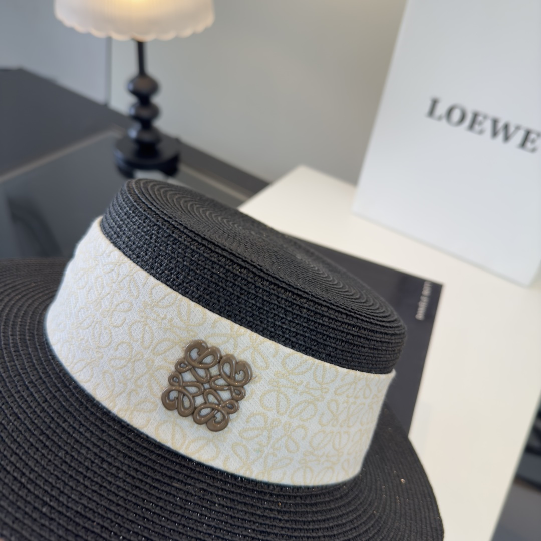 P罗意威新款平顶草帽，旅游必备！