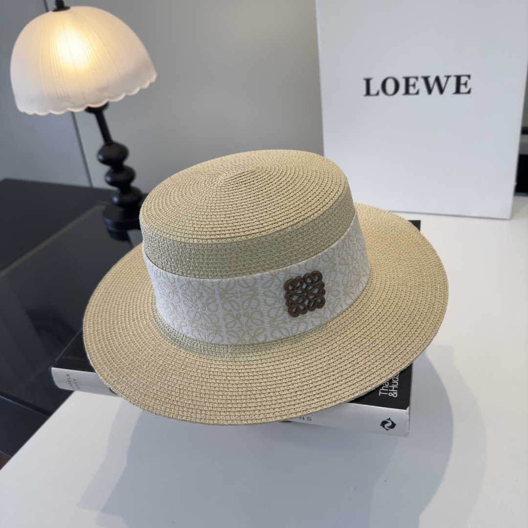 P罗意威新款平顶草帽，旅游必备！