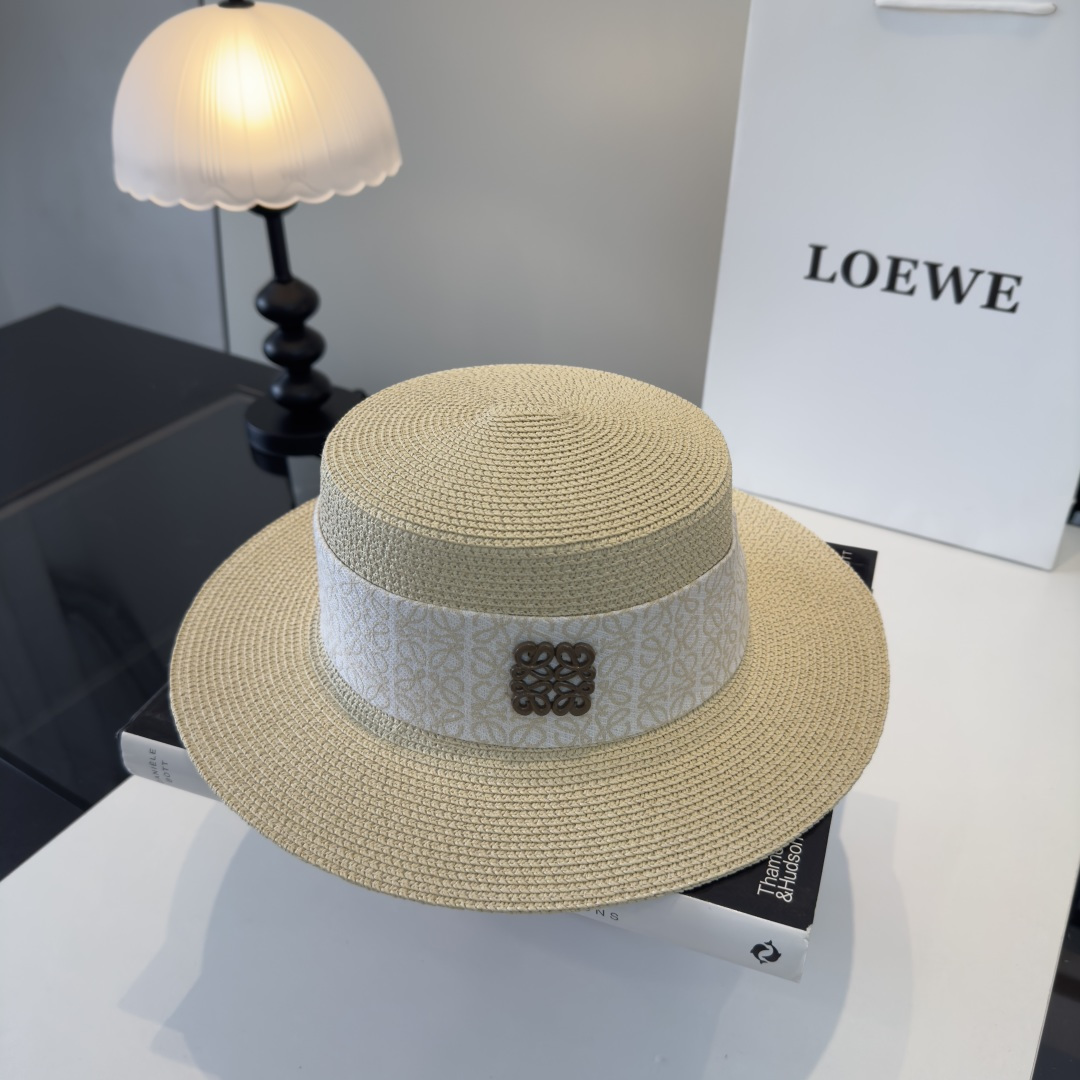 P罗意威新款平顶草帽，旅游必备！