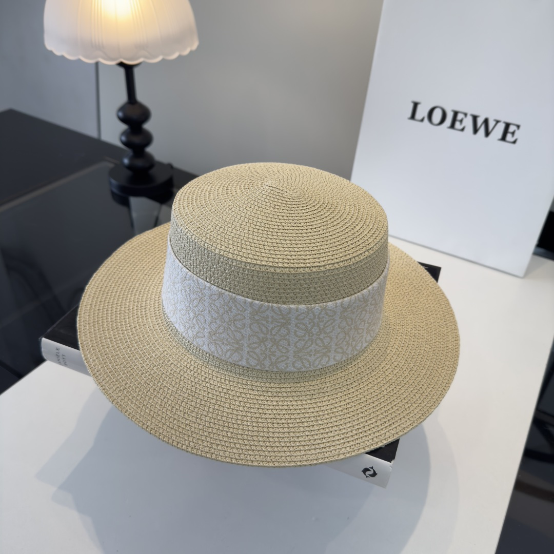 P罗意威新款平顶草帽，旅游必备！