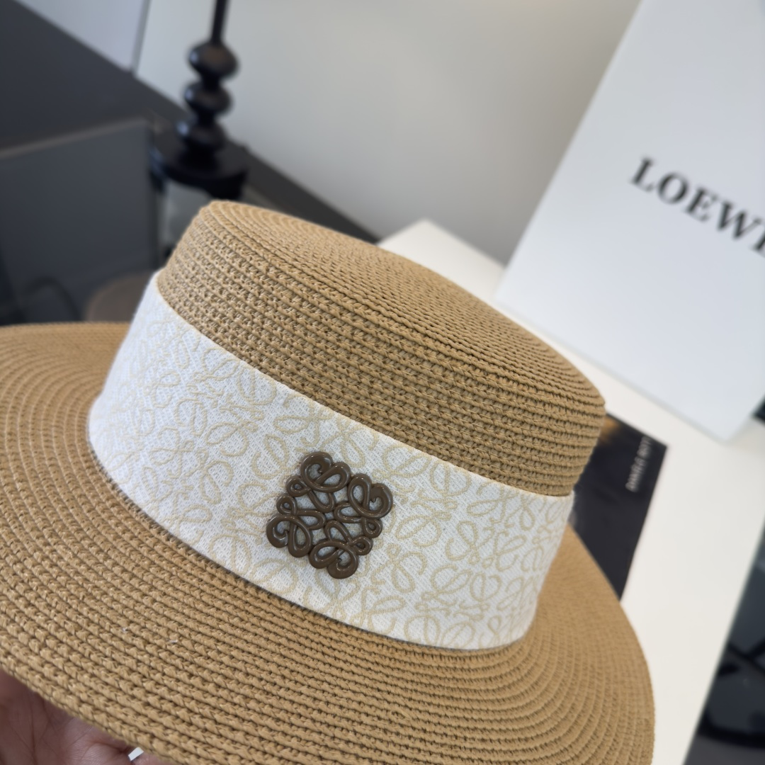 P罗意威新款平顶草帽，旅游必备！